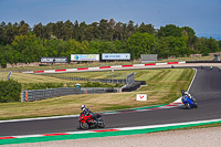 donington-no-limits-trackday;donington-park-photographs;donington-trackday-photographs;no-limits-trackdays;peter-wileman-photography;trackday-digital-images;trackday-photos